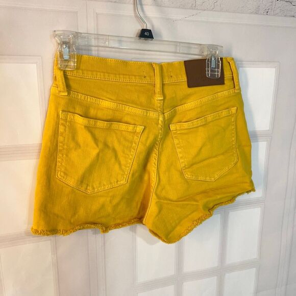 J. Crew Mercantile Mustard Yellow Cotton Mid-Rise Cut Off Denim Shorts Size 25 - Picture 4 of 8